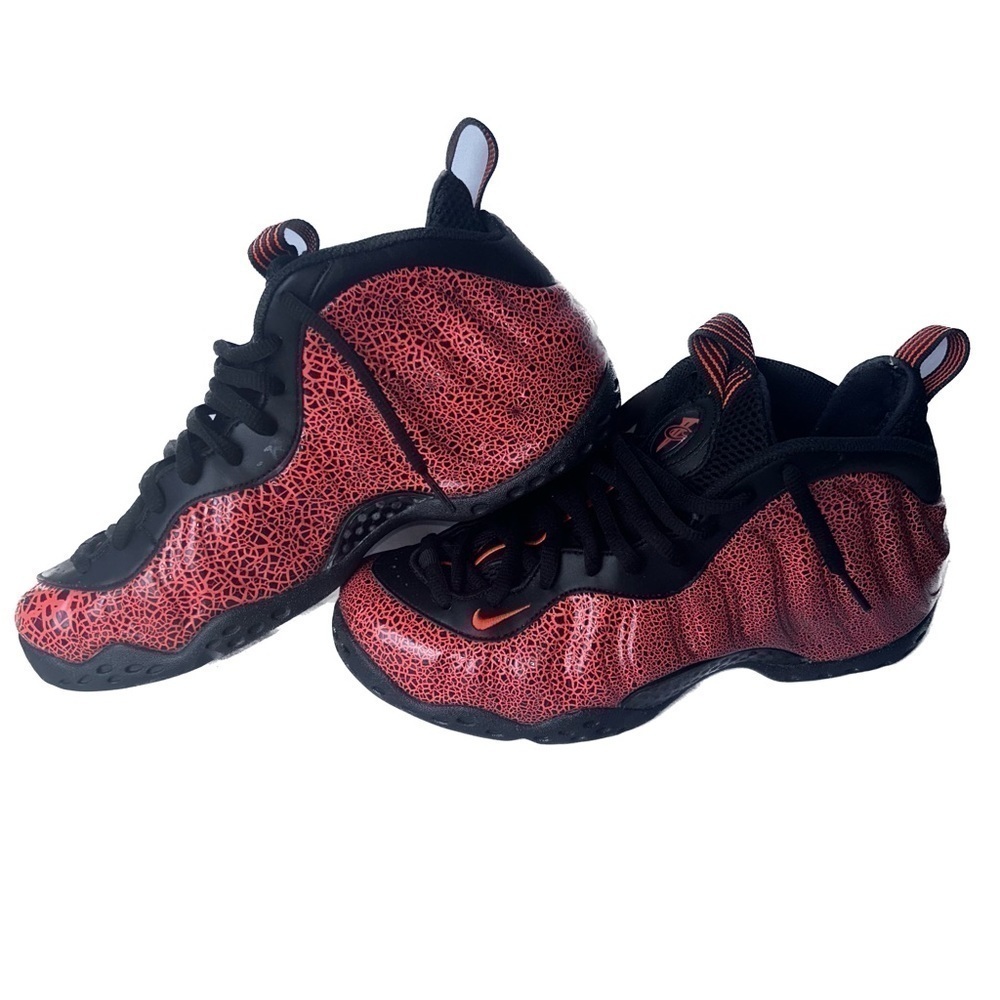 Nike Sneakers Air Foamposite One Cracked Lava Basketball Pull on Lace Up Shoes